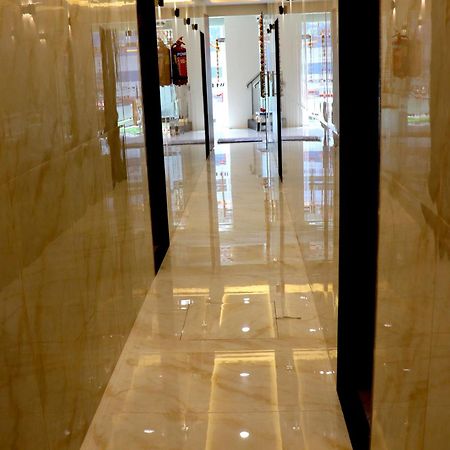 Hotel Comfy Inn Mumbai Eksteriør bilde