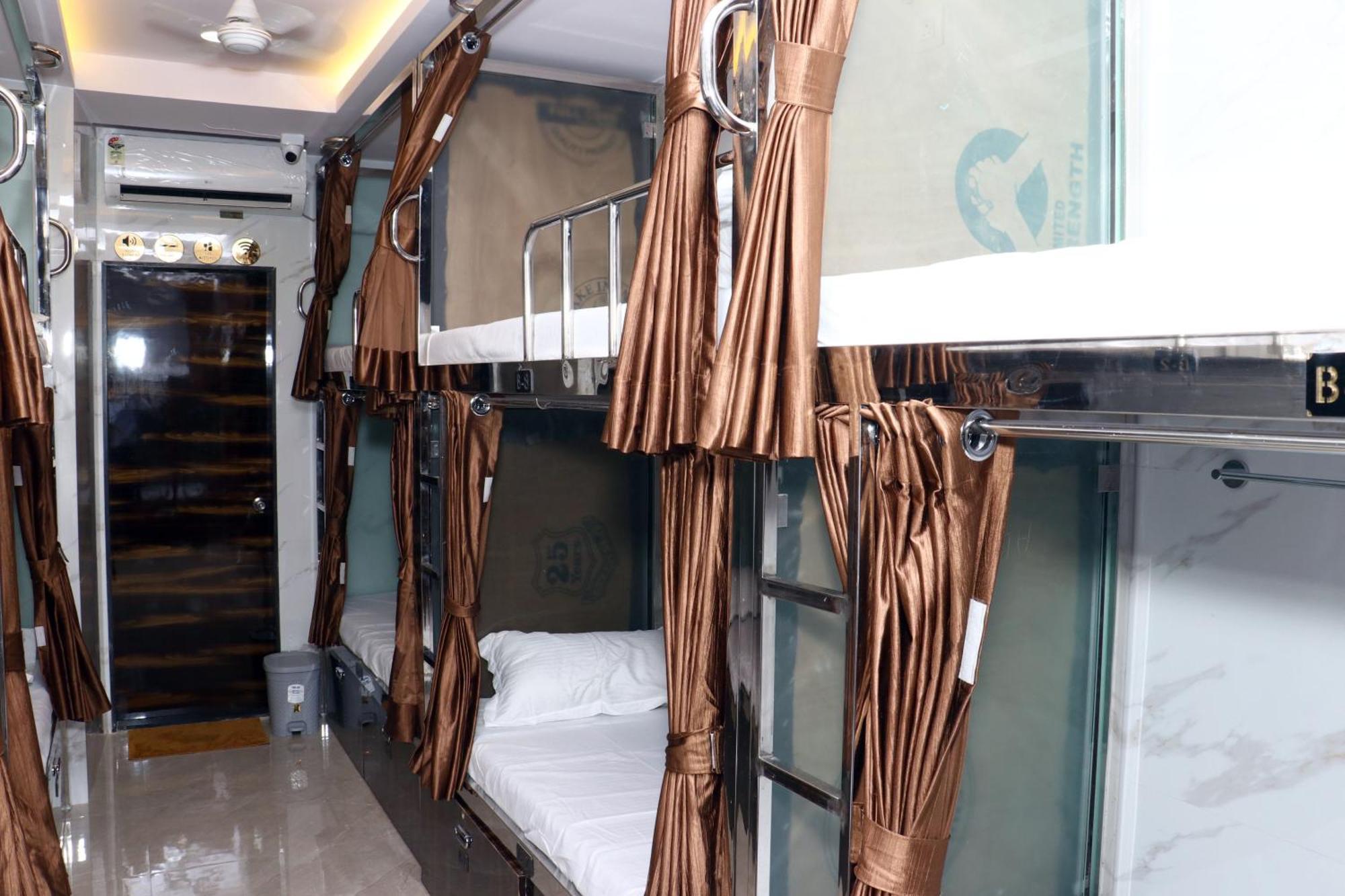 Hotel Comfy Inn Mumbai Eksteriør bilde